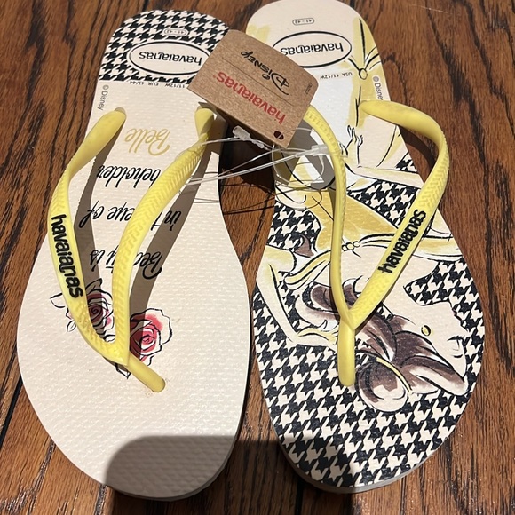 Brand NWT Havaianas Disney Belle Flip Flops Size 41-42 - Picture 2 of 6